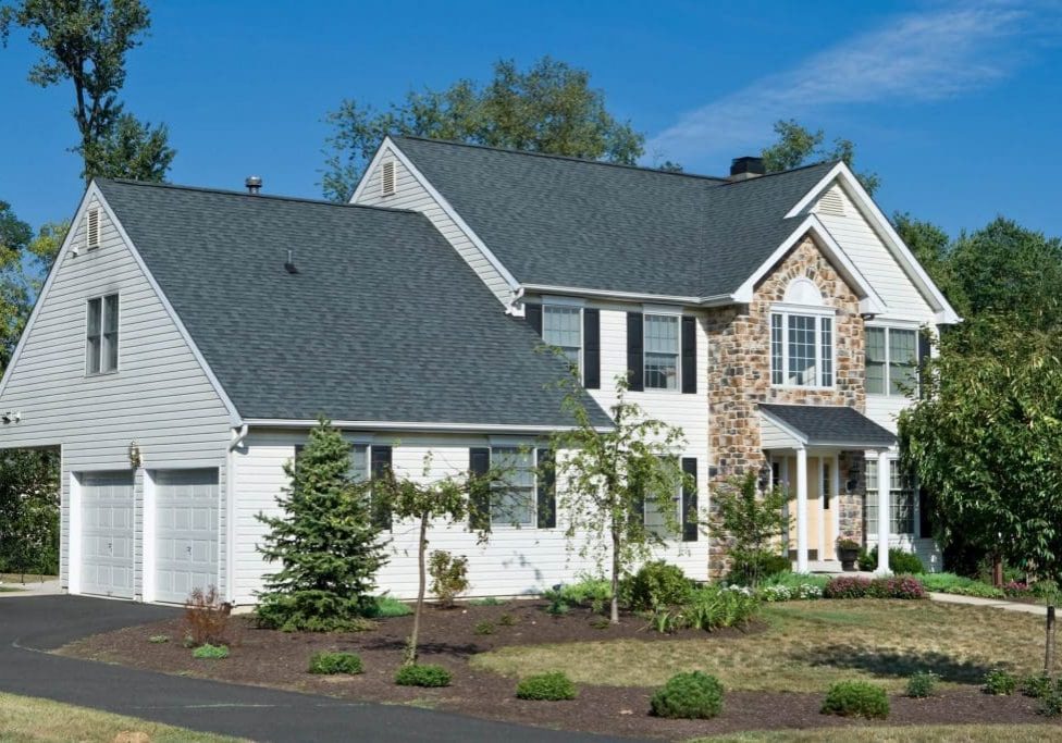 how-long-does-an-exterior-paint-job-last Newly painted Single Family House Suburban Pittsburgh pa